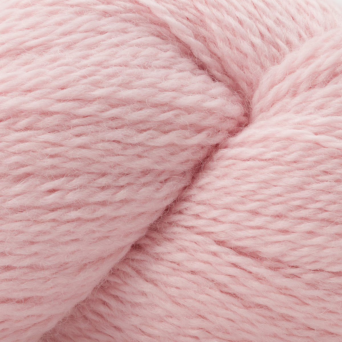 Cascade Yarns 220 Fingering Yarn - 4192 Soft Pink
