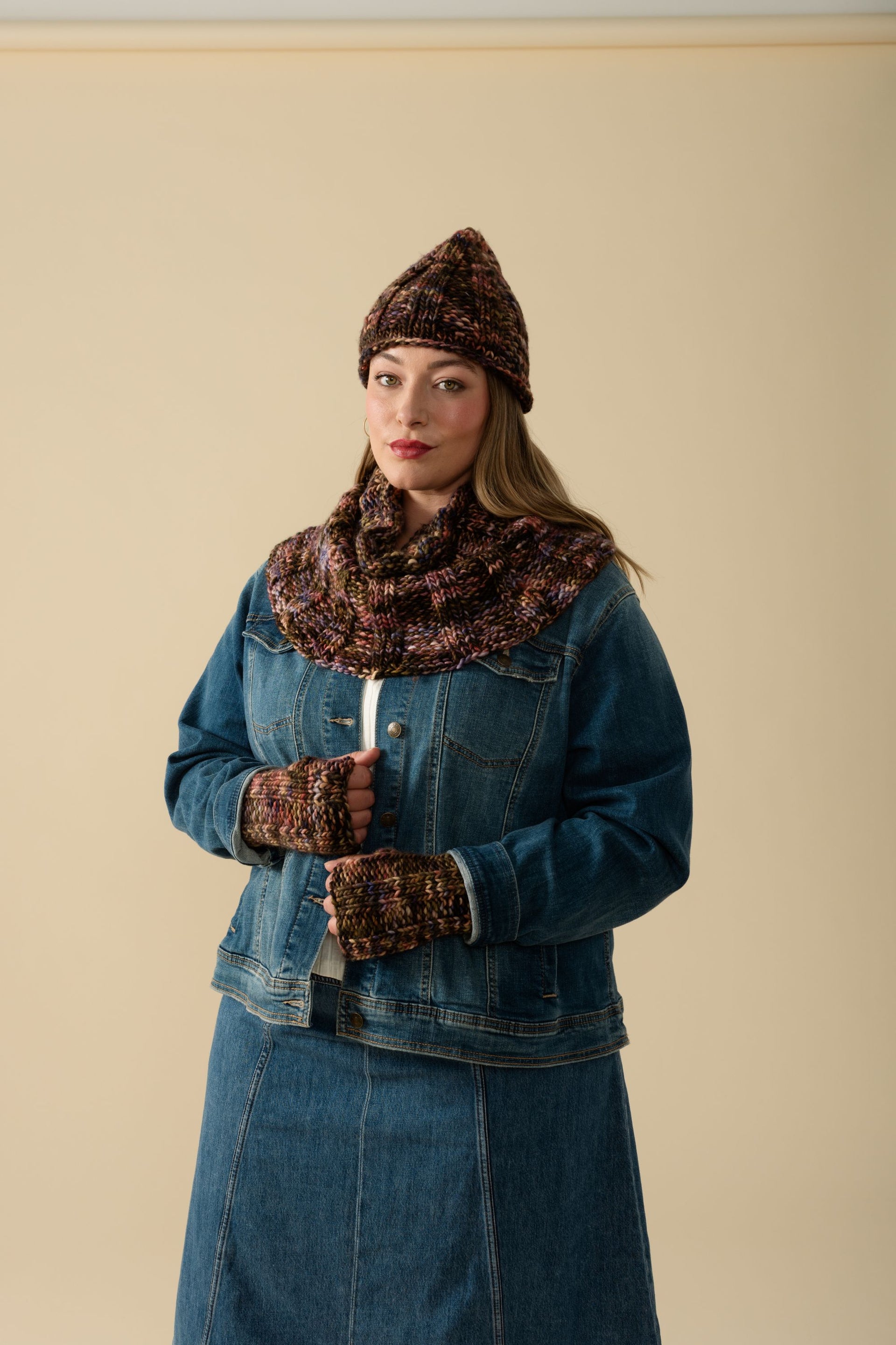 Madelinetosh Winter Moon Hat & Mitts Bundle - Cue the Waltz
