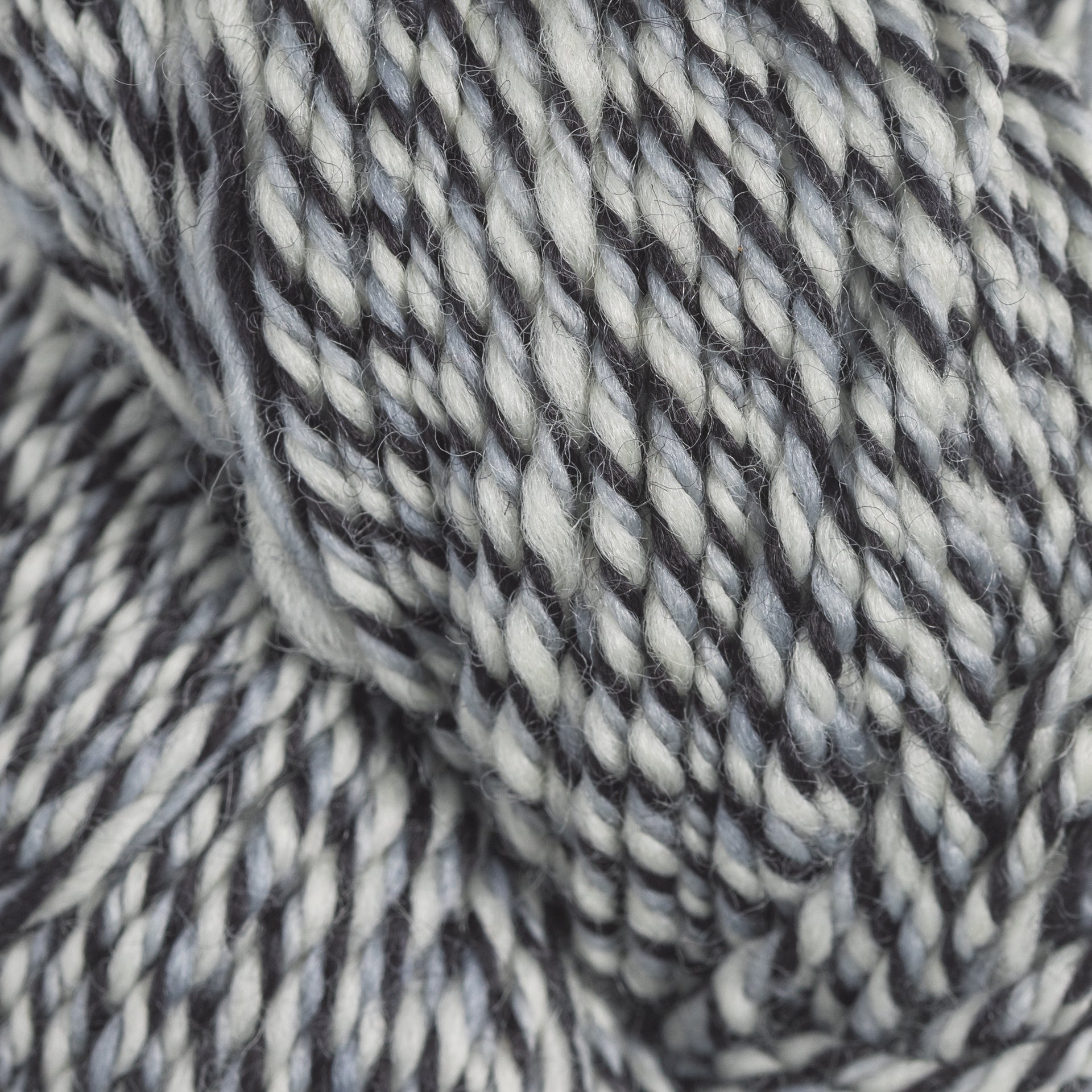 Urth Yarns Spiral Grain Yarn - Poppyseed
