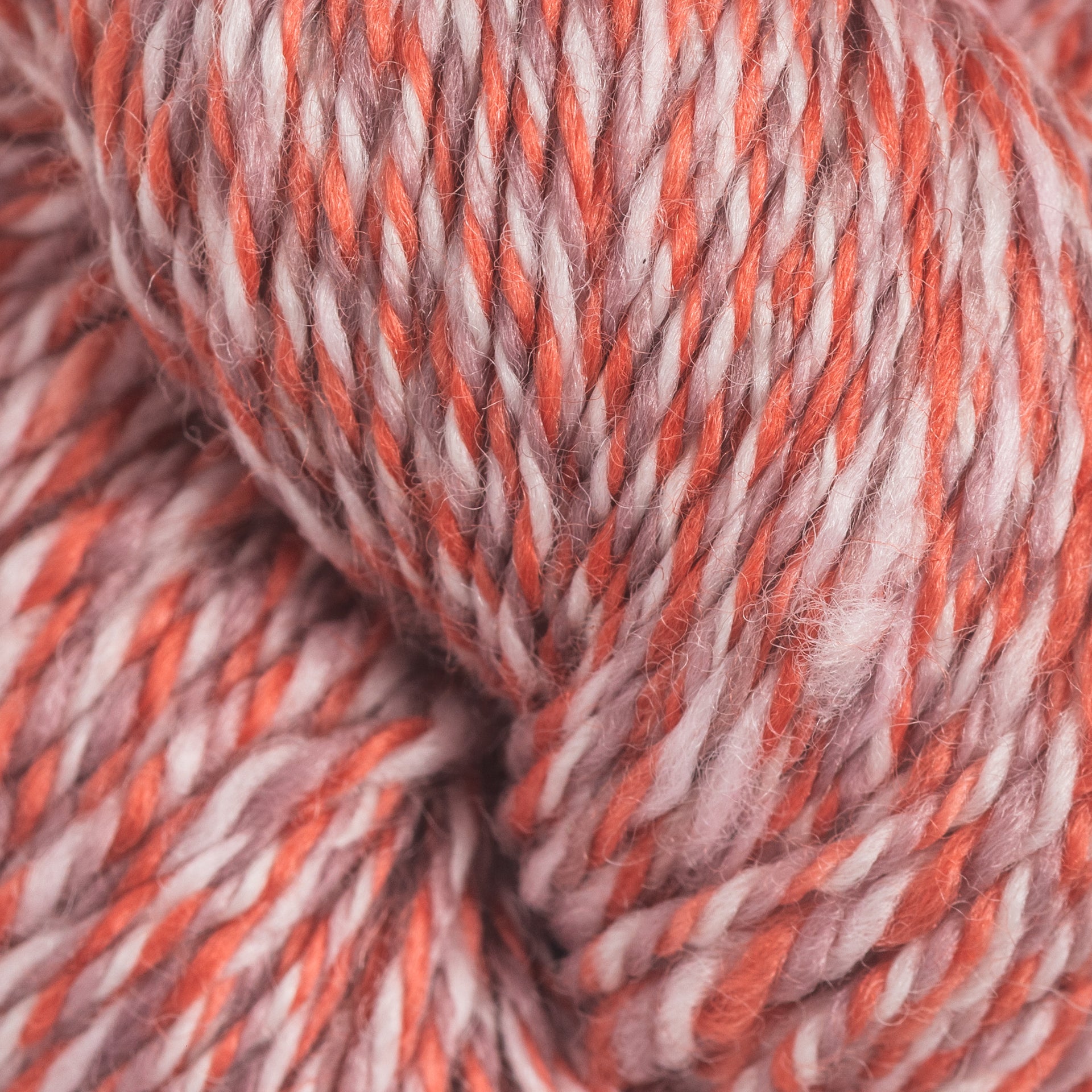 Urth Yarns Spiral Grain Yarn - Rhubard
