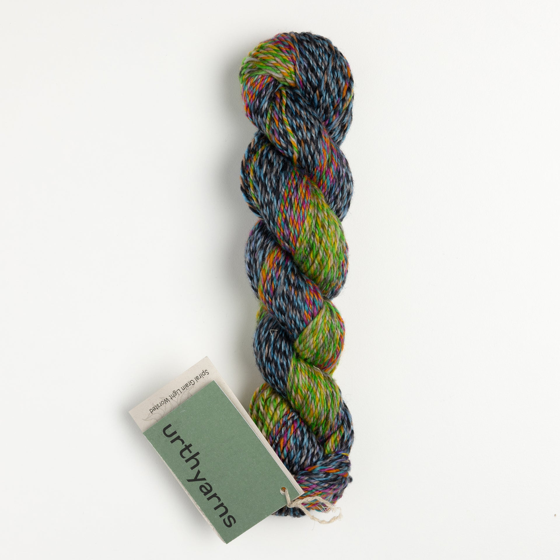 Urth Yarns Spiral Grain Light Worsted Yarn - Hibiscus
