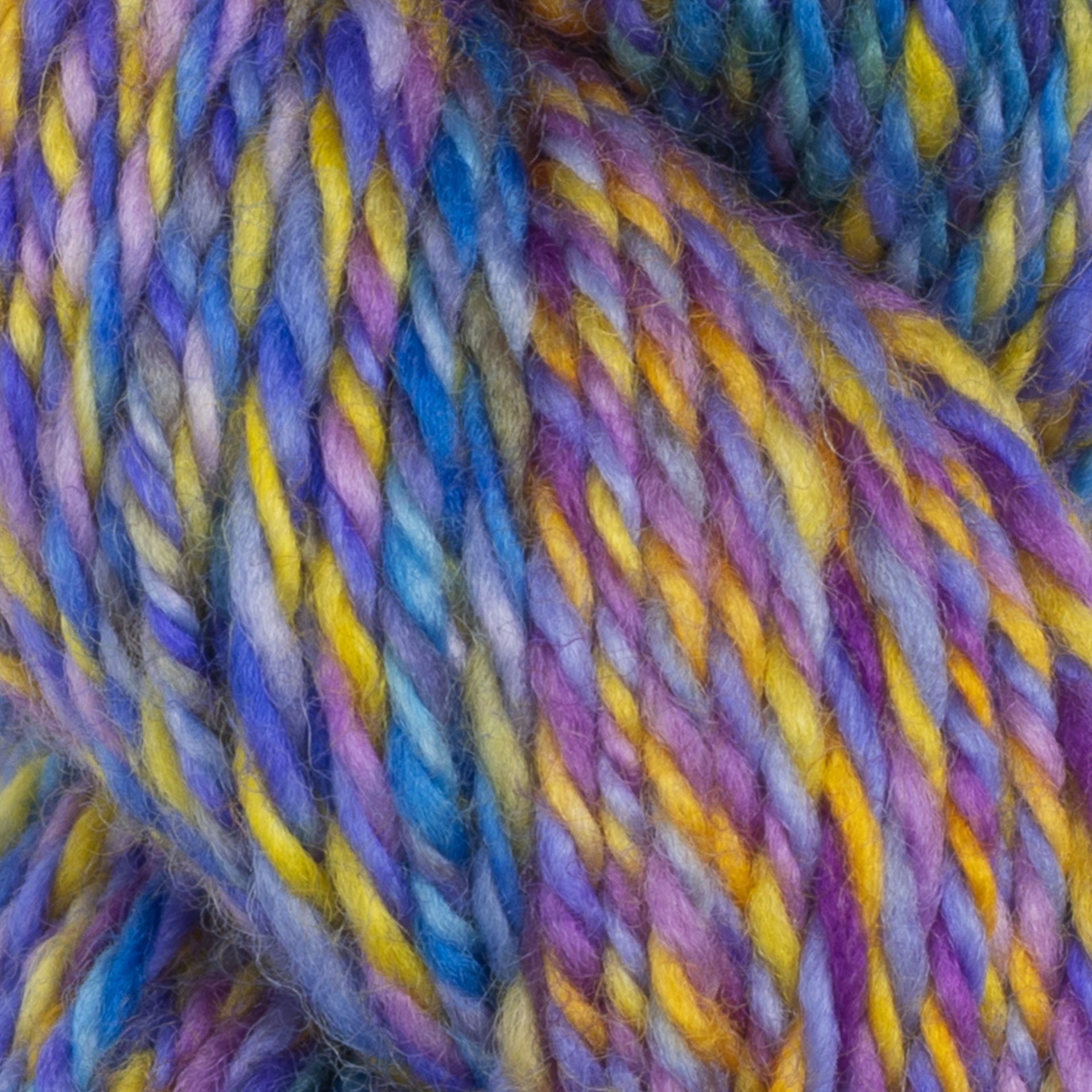 Urth Yarns Spiral Grain Light Worsted Yarn - Sakura
