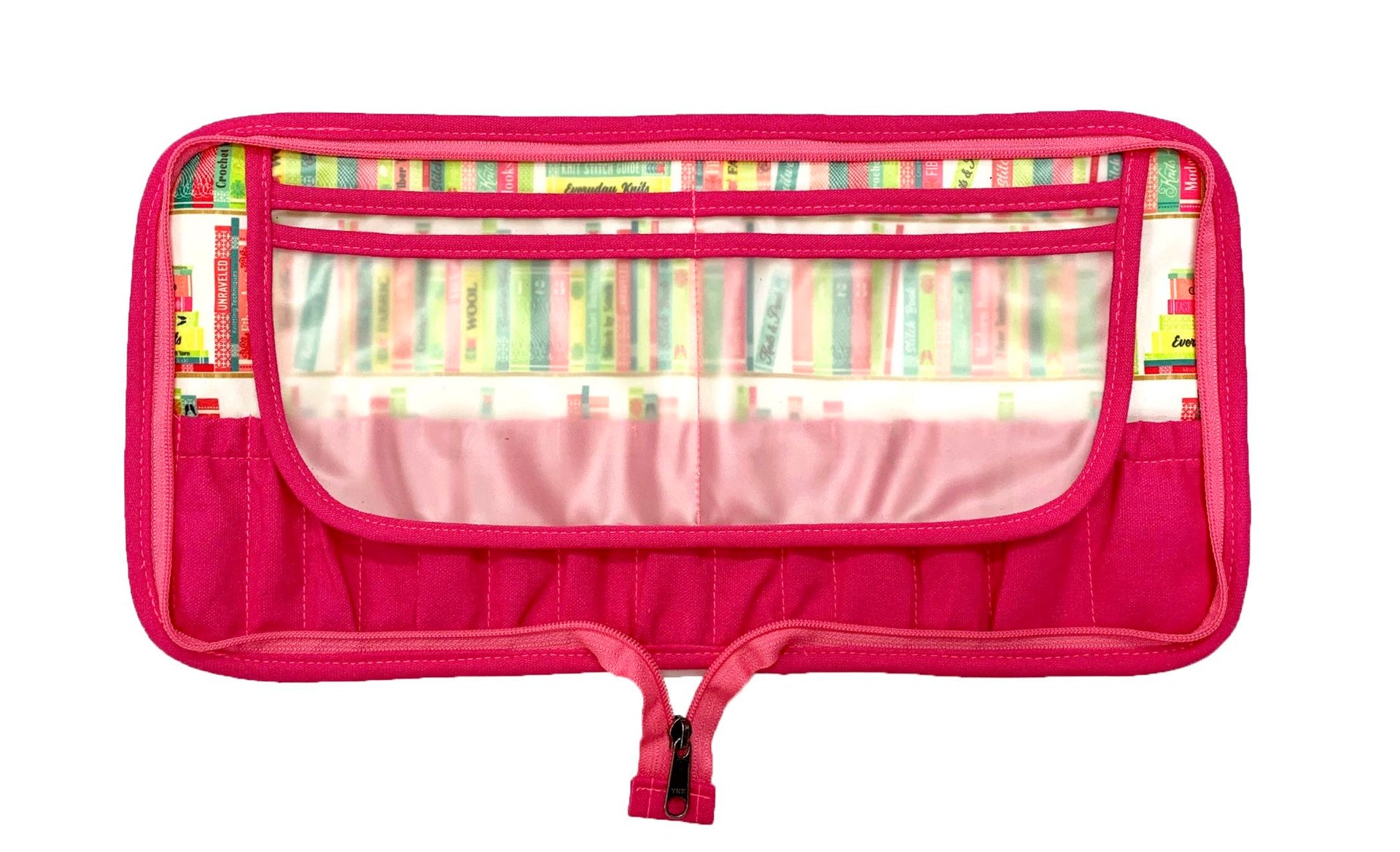 della Q Chicken Boots Interchangeable Needle Case - *Linen - Library - Fuchsia
