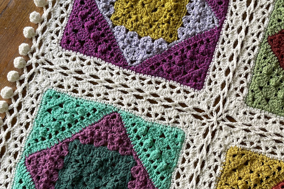 Indian Roses Blanket Crochet Kit – Great Yarns